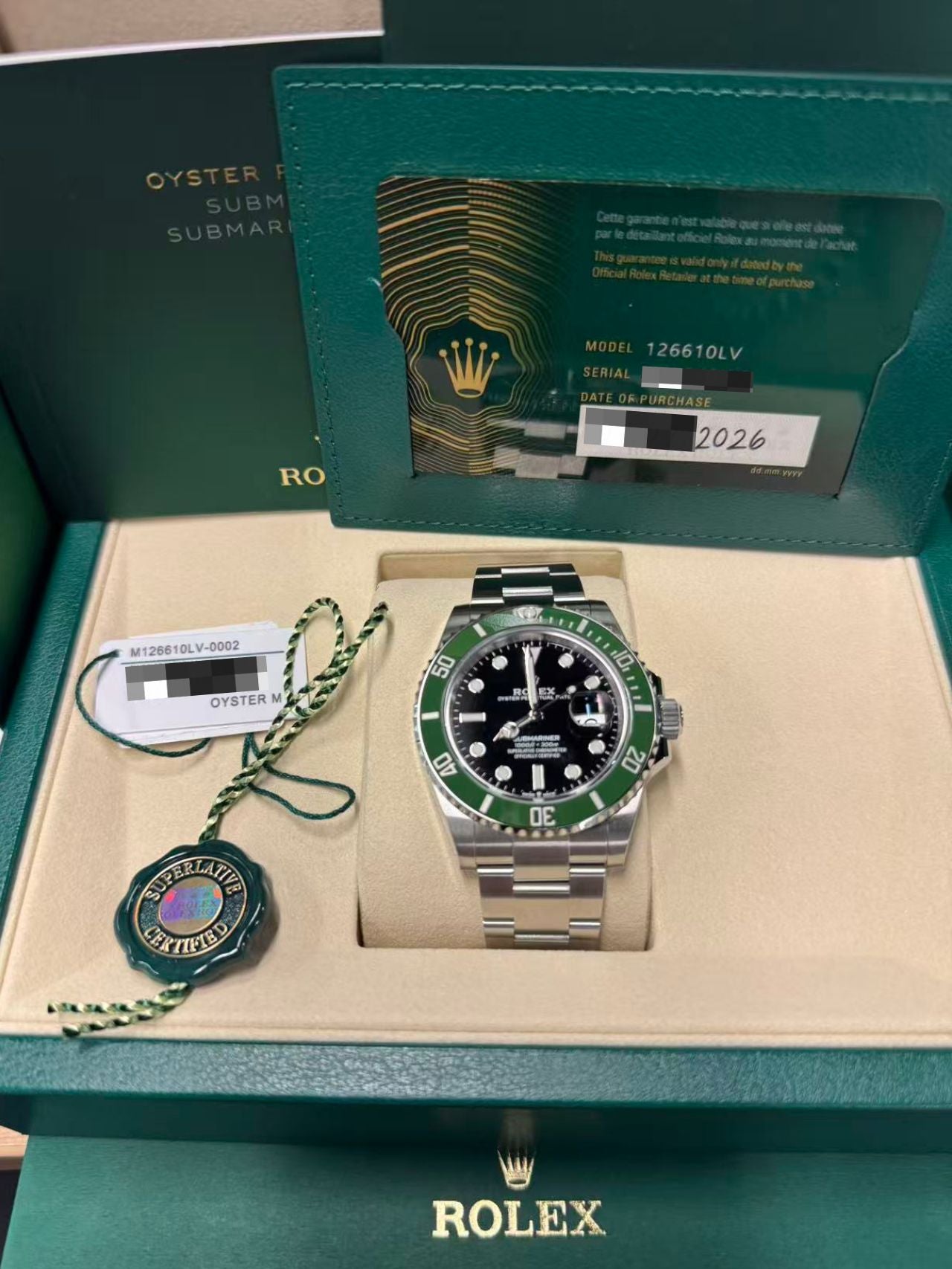 Rolex Submariner Date (Green Bezel)